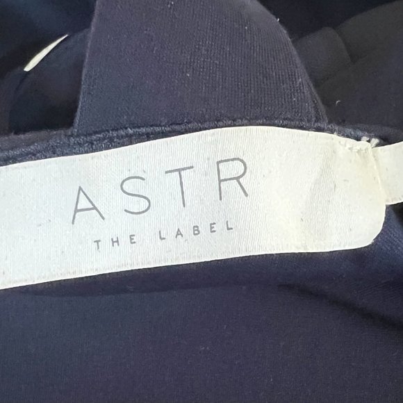 ASTR The Label Navy Blue Cocktail Dress XS Semi-formal Homecoming - Picture 8 of 10